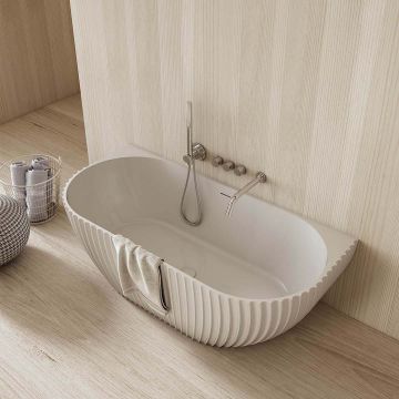 Cada de baie, de perete, 1700x800x580 mm, din compozit, ovala, alb mat, cu riflaje, MonBlari